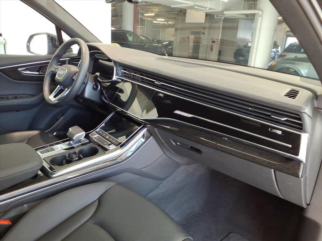 2023 Audi Q7 Premium Plus 55 TFSI quattro