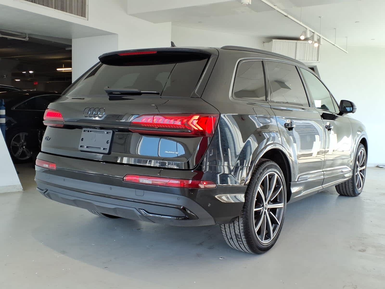 2023 Audi Q7 Premium Plus 55 TFSI quattro