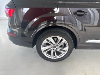 2023 Audi Q7 Premium Plus 55 TFSI quattro