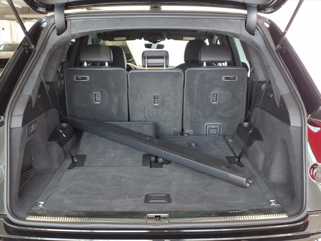 2023 Audi Q7 Prestige 55 TFSI quattro