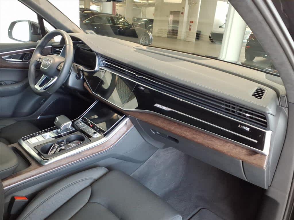 2023 Audi Q7 Prestige 55 TFSI quattro