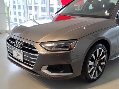 2022 Audi A4 Premium 40 TFSI quattro