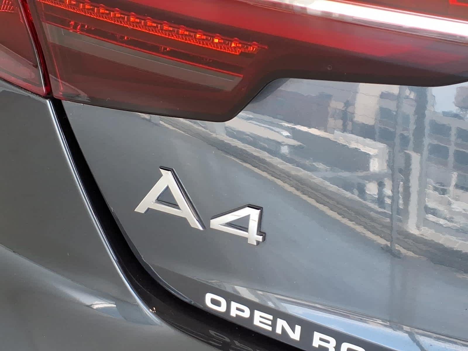 2023 Audi A4 Premium Plus 40 TFSI quattro