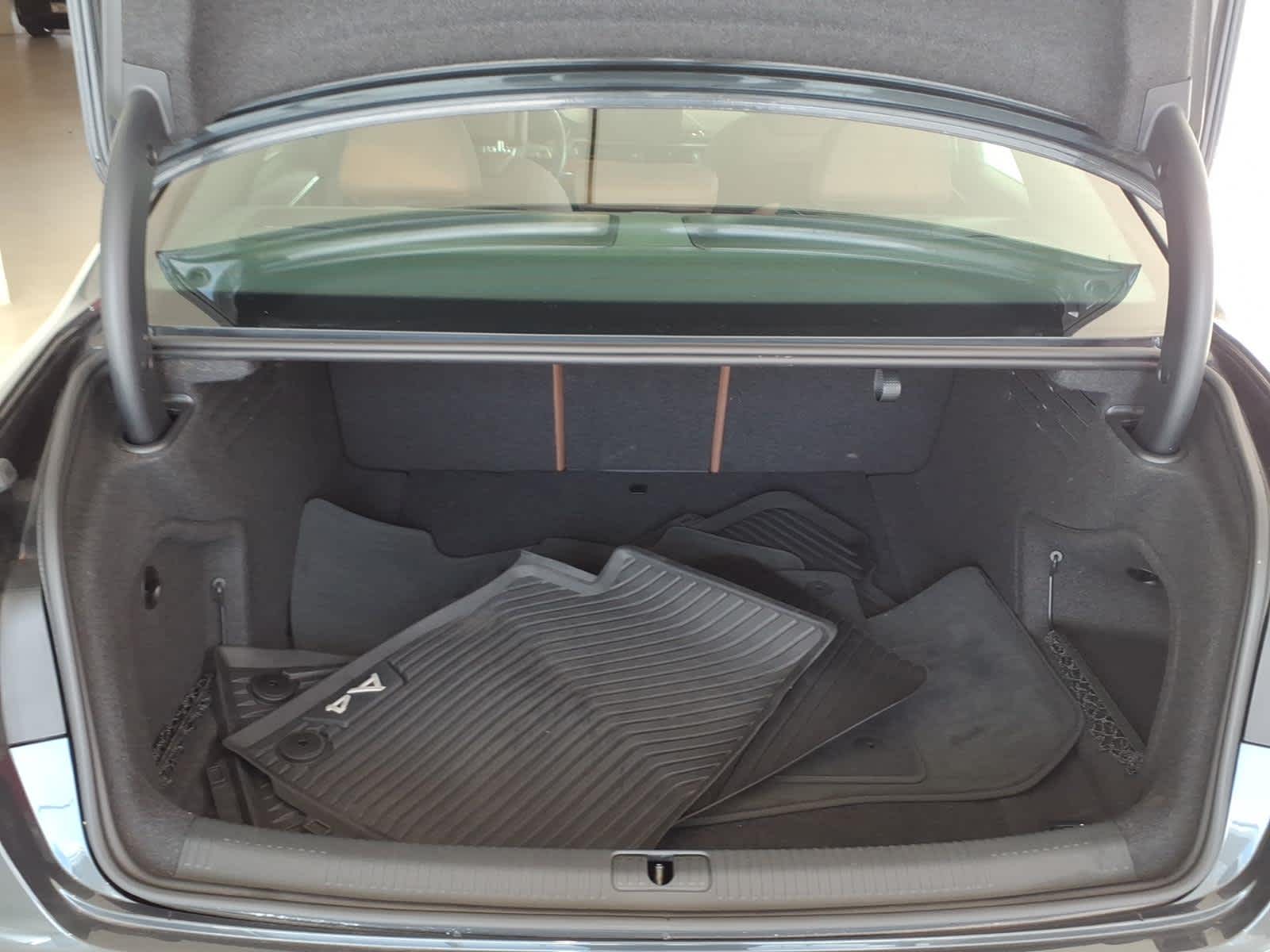 2023 Audi A4 Premium Plus 40 TFSI quattro