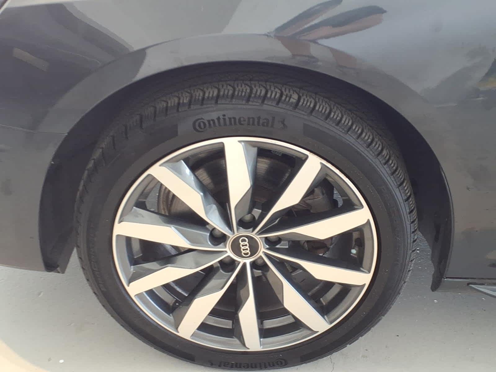 2023 Audi A4 Premium Plus 40 TFSI quattro