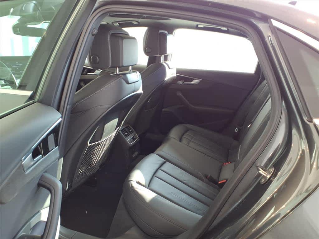 2023 Audi A4 S line Premium 45 TFSI quattro