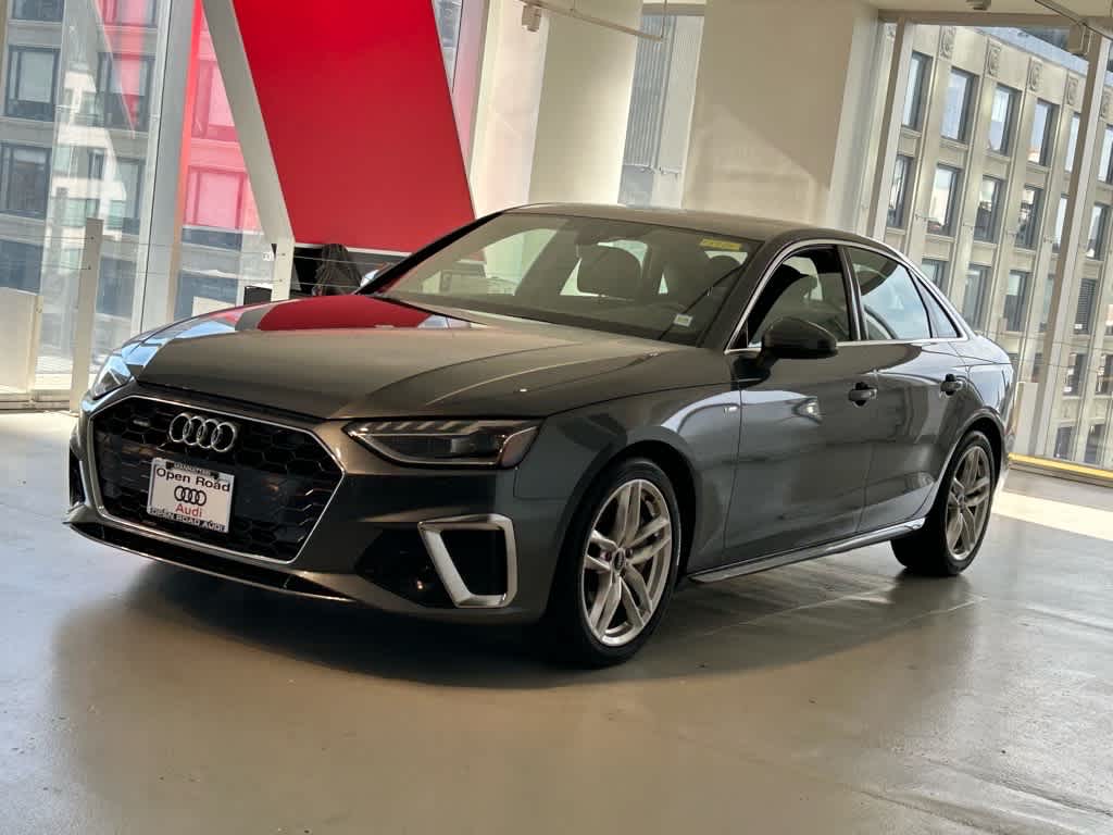 2023 Audi A4 S line Premium 45 TFSI quattro