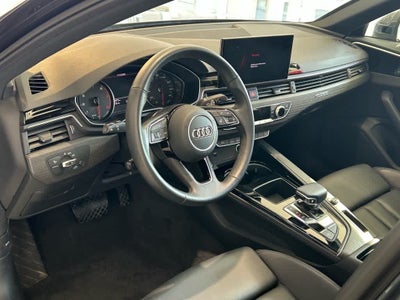 2023 Audi A4 S line Premium 45 TFSI quattro