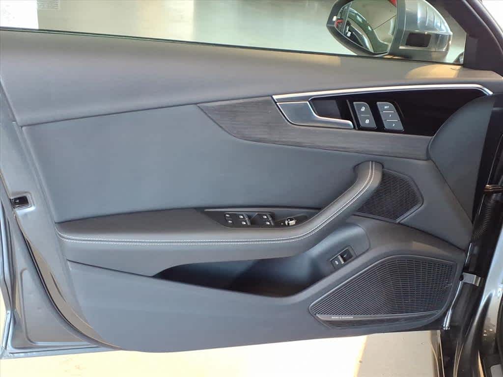 2023 Audi A4 S line Premium Plus 45 TFSI quattro
