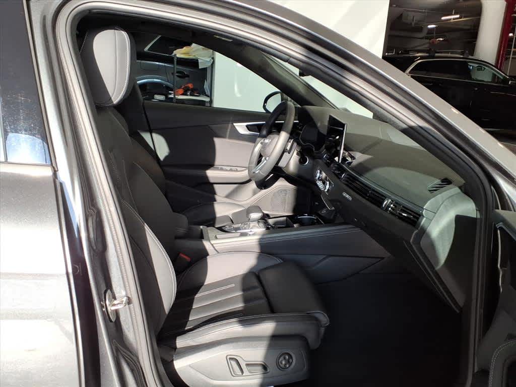 2023 Audi A4 S line Premium Plus 45 TFSI quattro