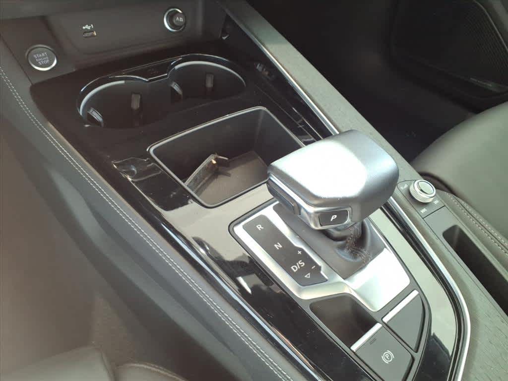 2023 Audi A4 S line Premium Plus 45 TFSI quattro