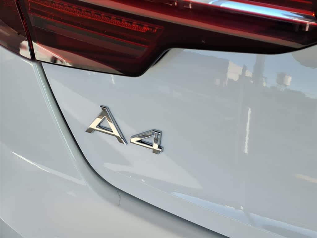 2023 Audi A4 S line Premium Plus 45 TFSI quattro