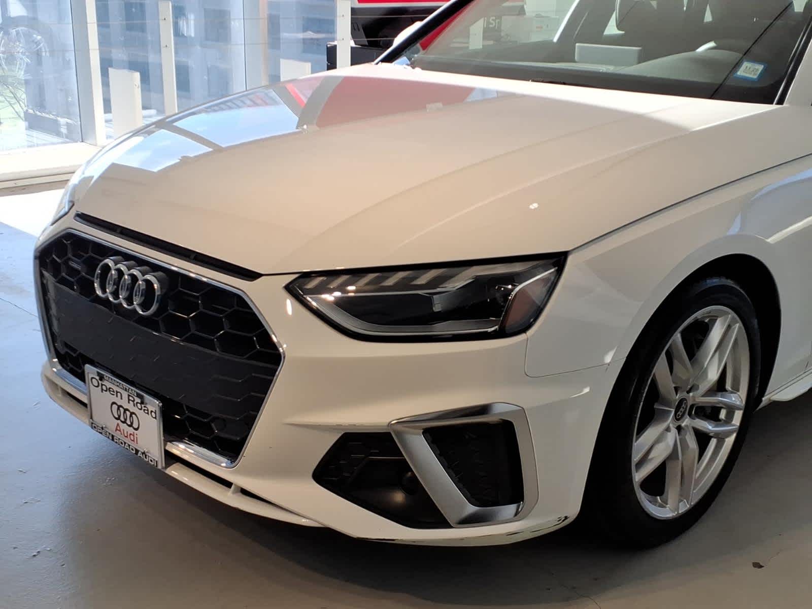 2023 Audi A4 S line Premium Plus 45 TFSI quattro