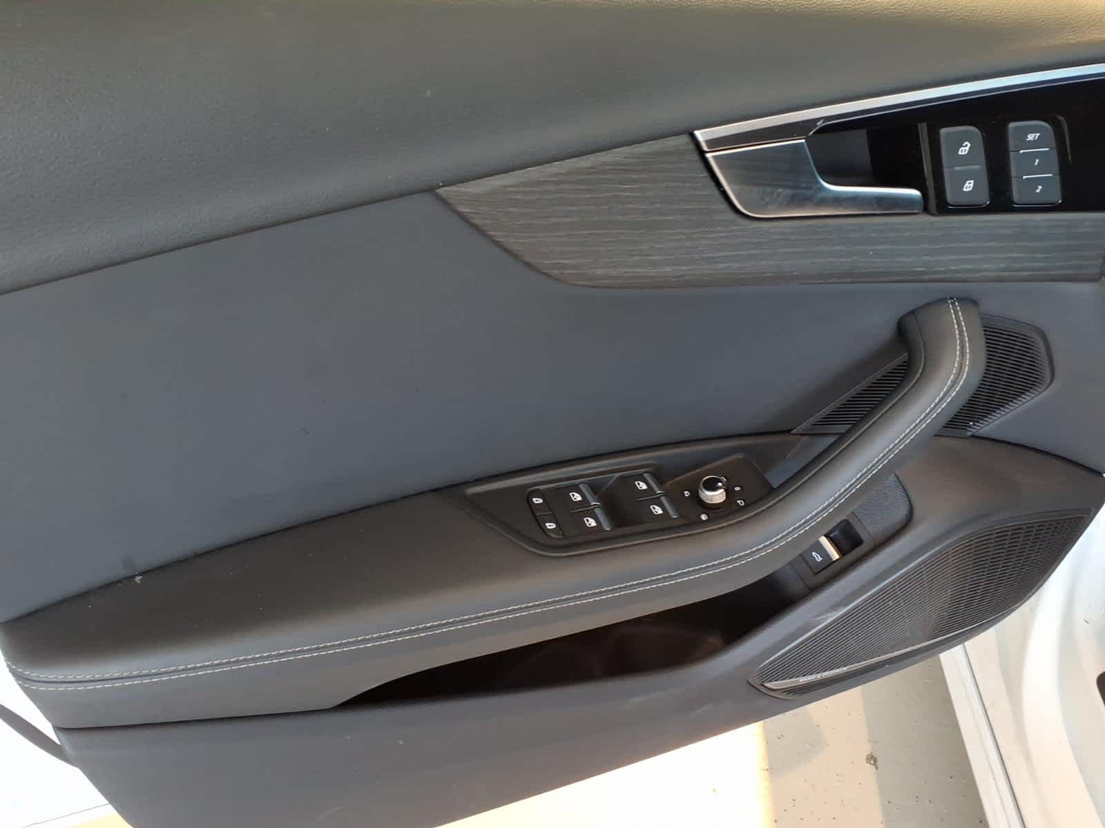 2023 Audi A4 S line Premium Plus 45 TFSI quattro