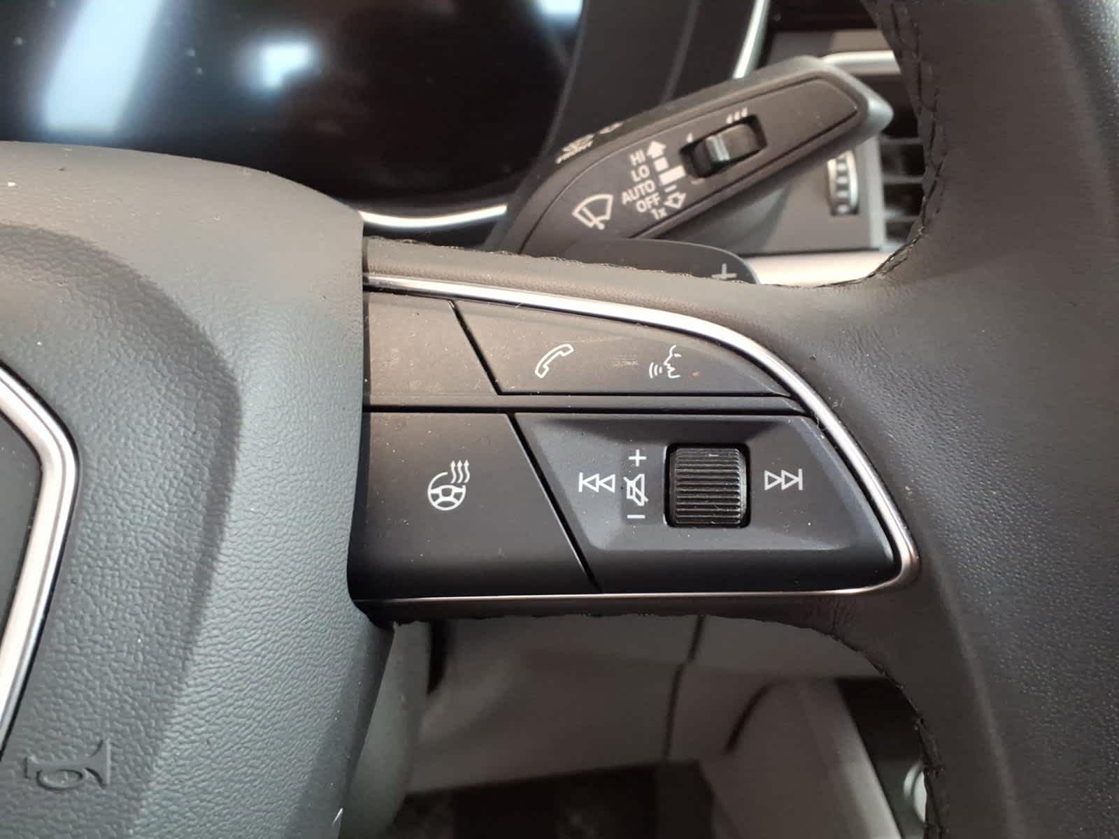 2023 Audi A4 S line Prestige 45 TFSI quattro