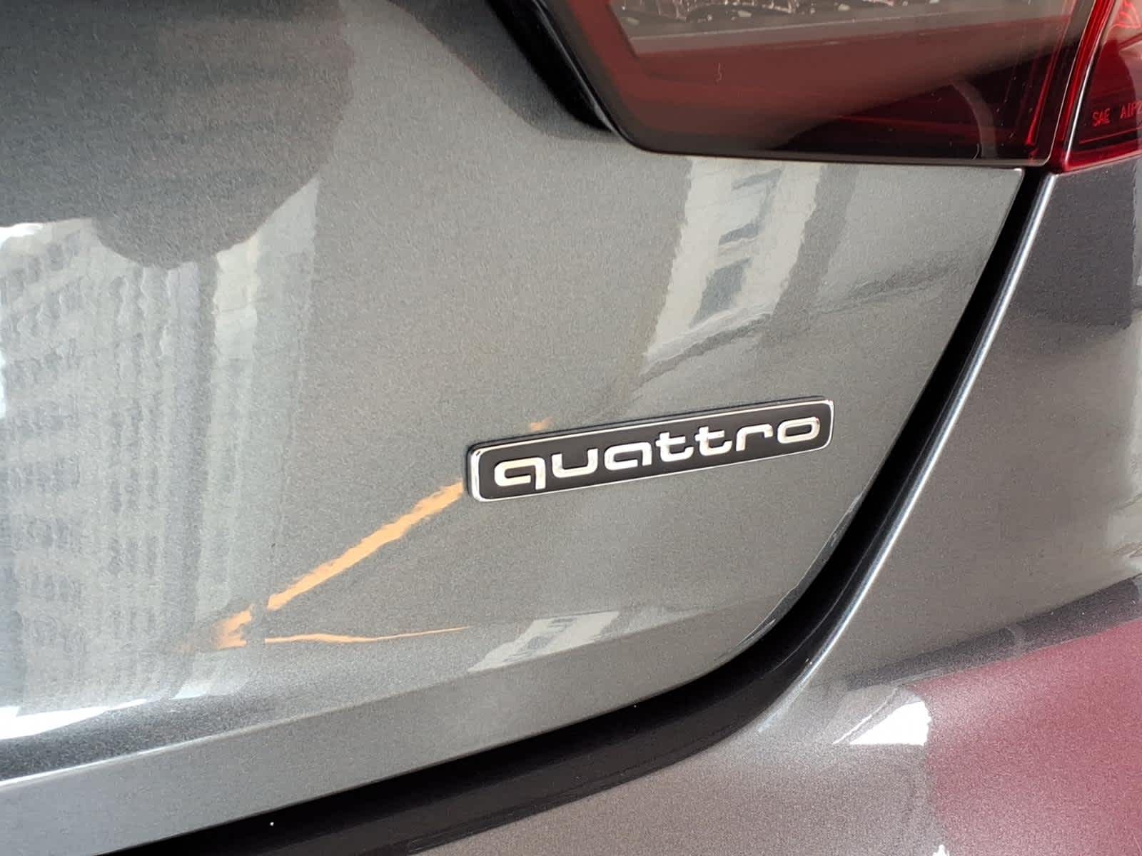 2023 Audi A4 S line Prestige 45 TFSI quattro