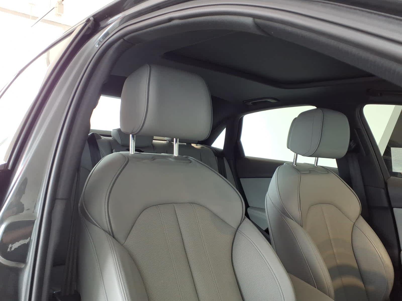 2023 Audi A4 S line Prestige 45 TFSI quattro