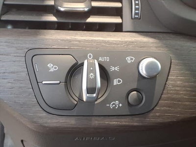 2023 Audi A4 S line Prestige 45 TFSI quattro