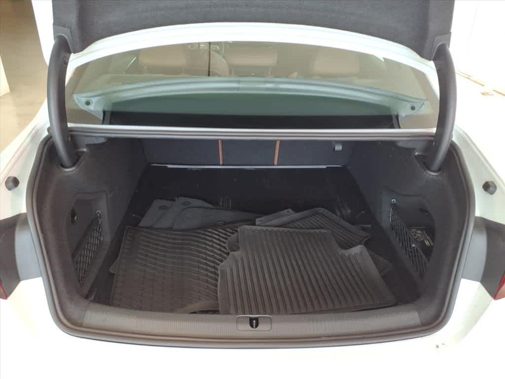 2023 Audi A4 S line Prestige 45 TFSI quattro