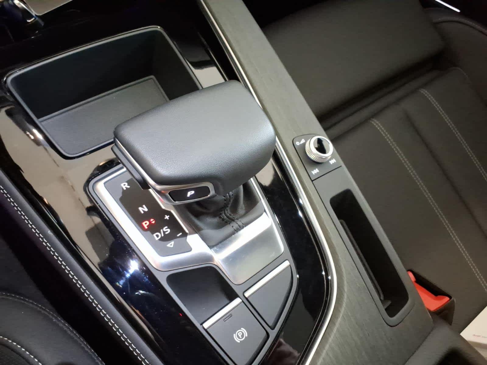 2025 Audi A5 Sportback S line Premium Plus 45 TFSI quattro