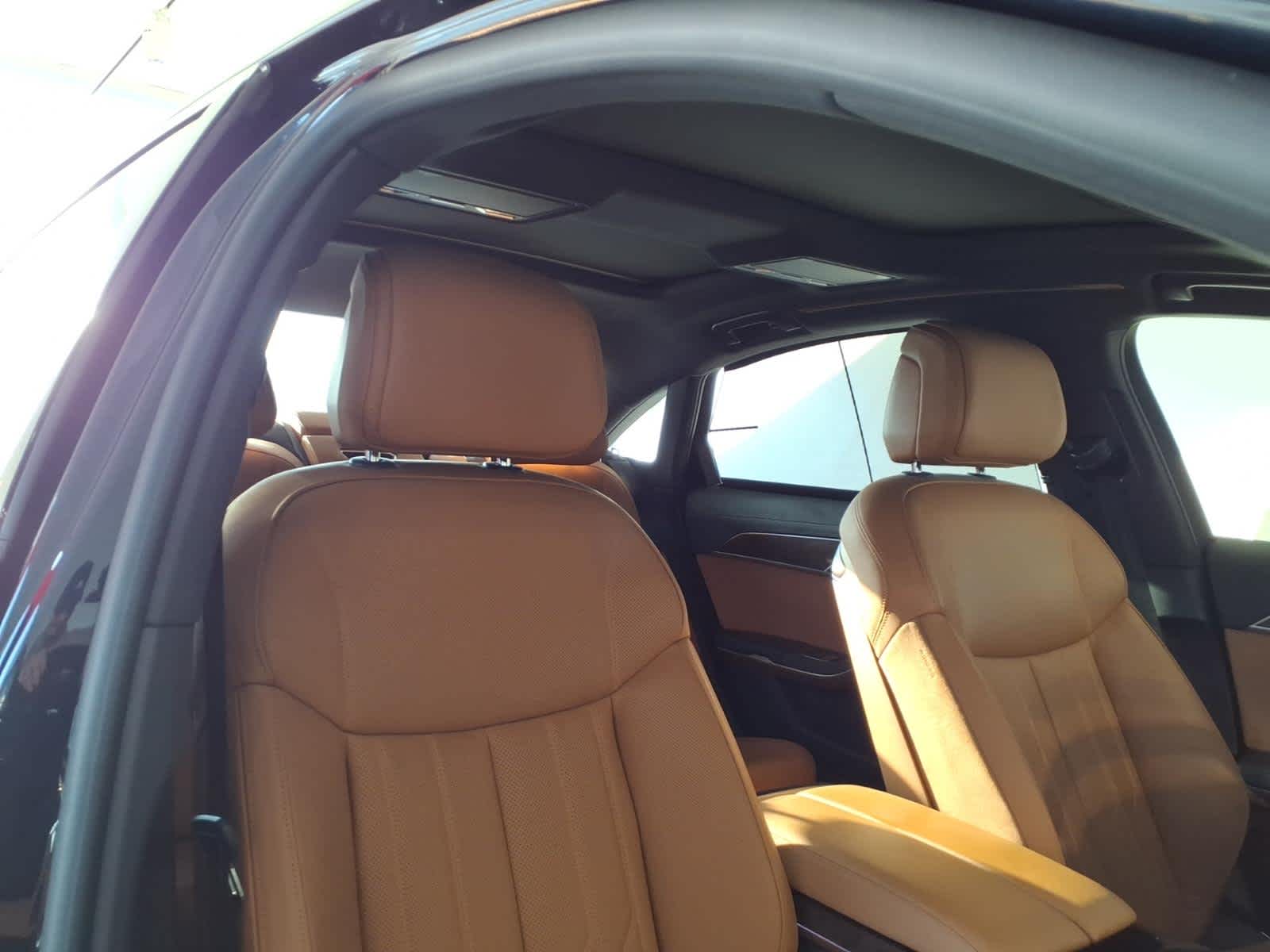 2025 Audi A8 L 55 TFSI quattro