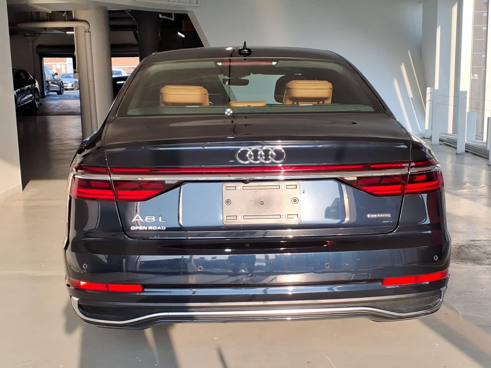 2025 Audi A8 L 55 TFSI quattro