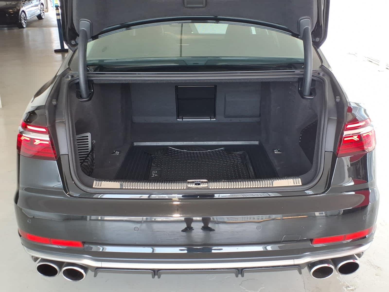 2023 Audi S8 4.0 TFSI