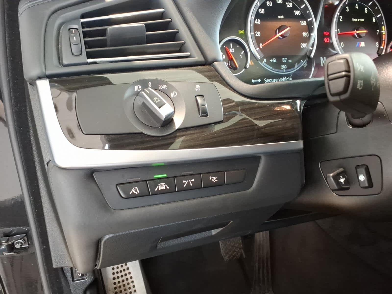 2014 BMW M5 4dr Sdn