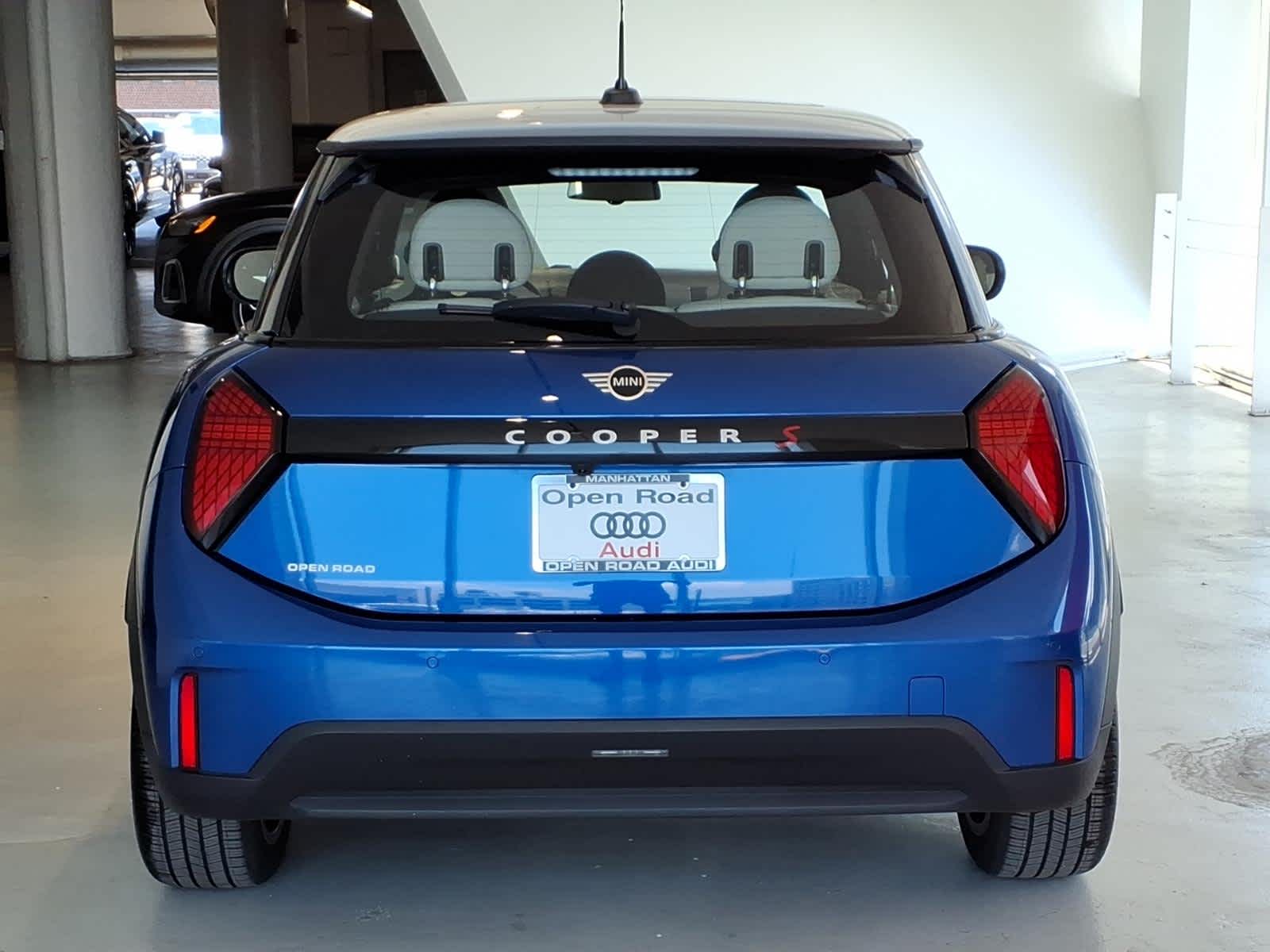 2025 MINI Hardtop 2 Door Cooper S FWD