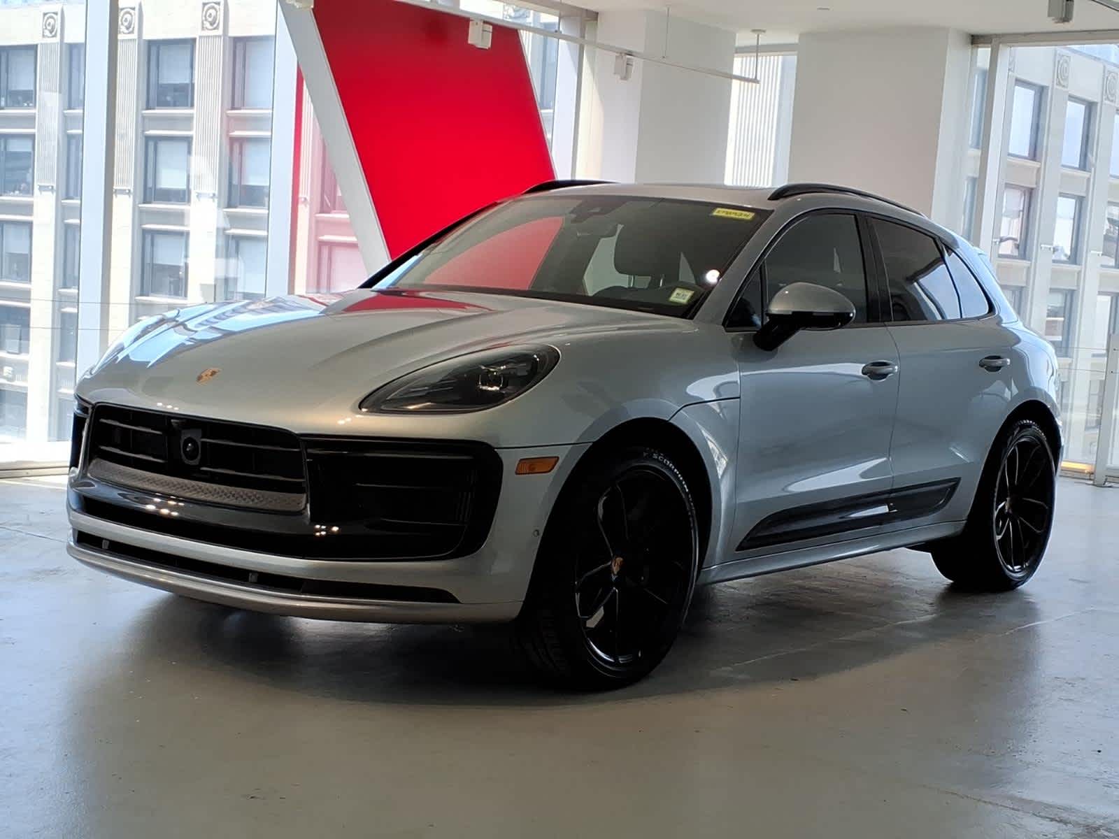 2025 Porsche Macan GTS AWD