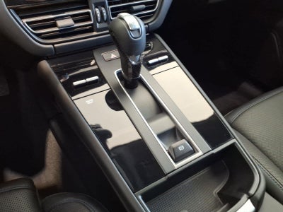 2025 Porsche Macan GTS AWD