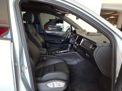 2025 Porsche Macan GTS AWD