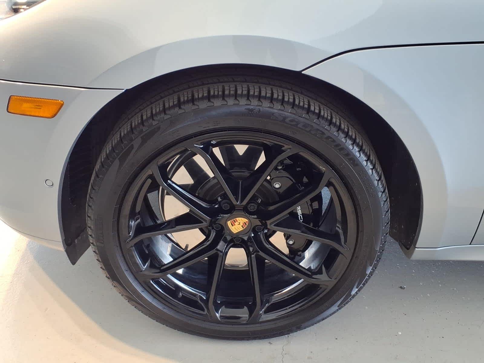 2025 Porsche Macan GTS AWD