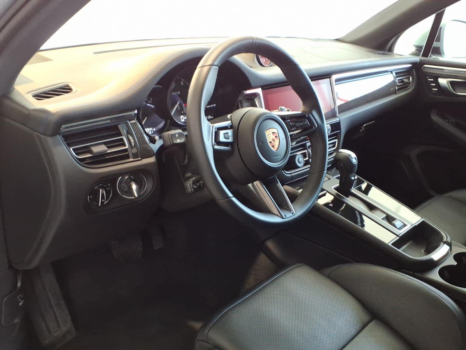 2025 Porsche Macan GTS AWD