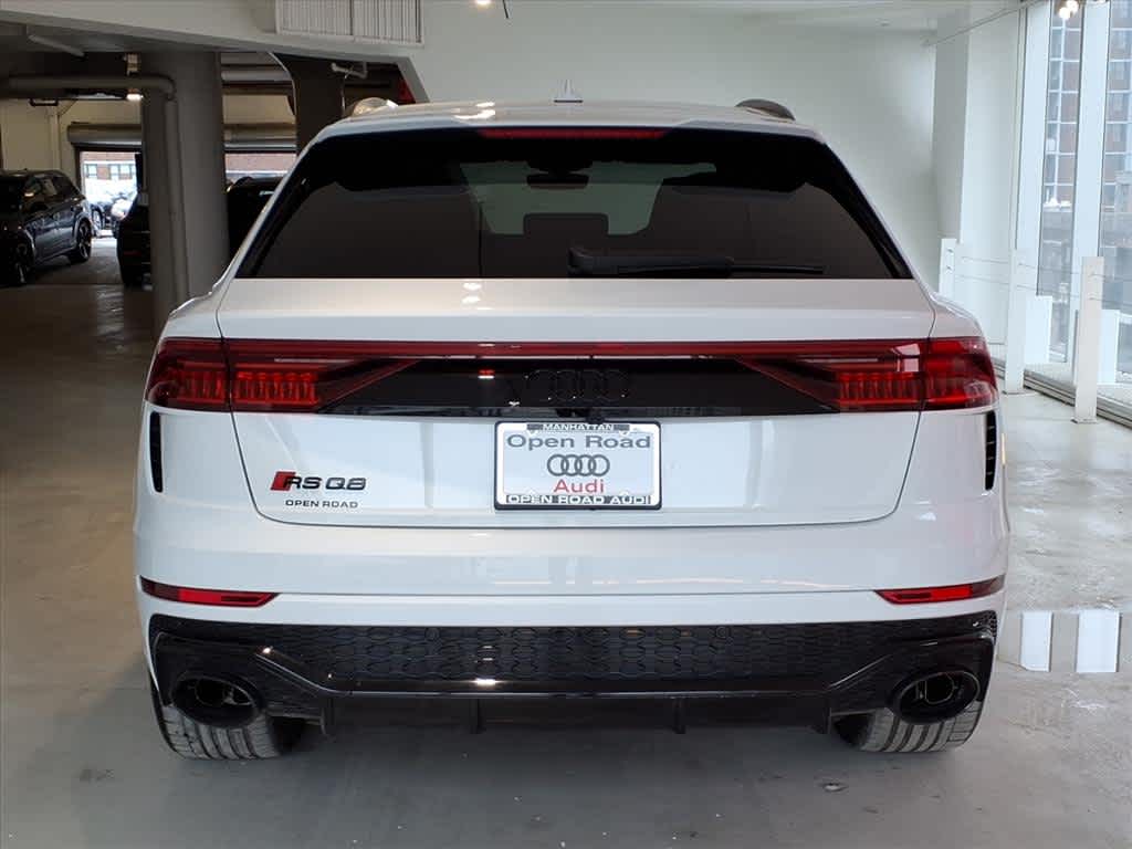 2024 Audi RS Q8 4.0 TFSI quattro