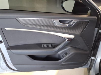 2024 Audi RS 6 Avant performance 4.0 TFSI quattro