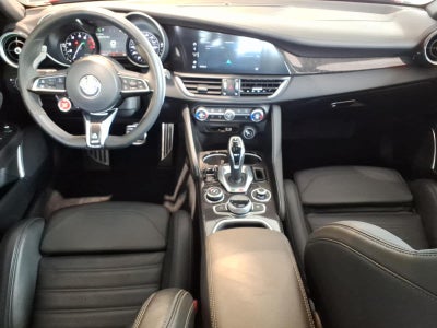 2023 Alfa Romeo Giulia Quadrifoglio RWD