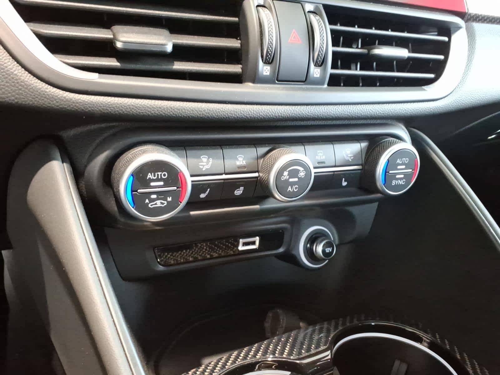 2023 Alfa Romeo Giulia Quadrifoglio RWD