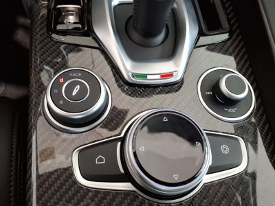 2023 Alfa Romeo Giulia Quadrifoglio RWD