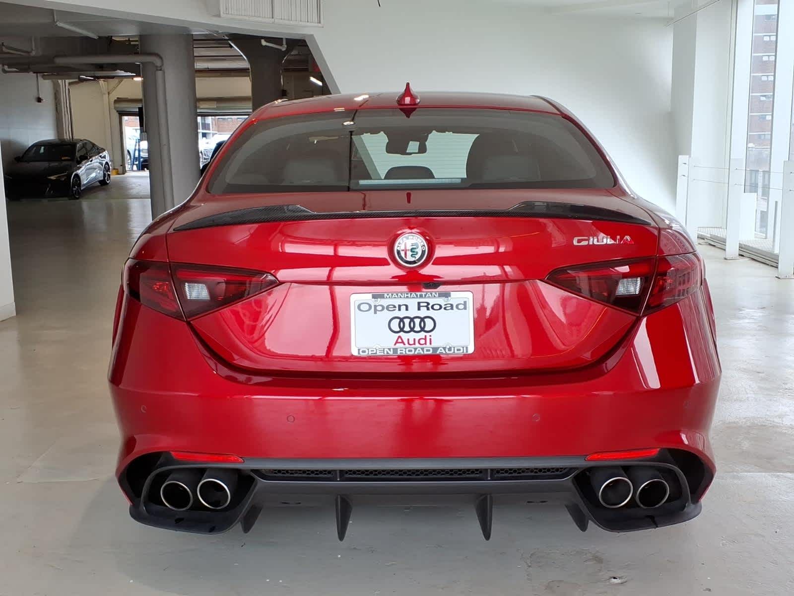2023 Alfa Romeo Giulia Quadrifoglio RWD