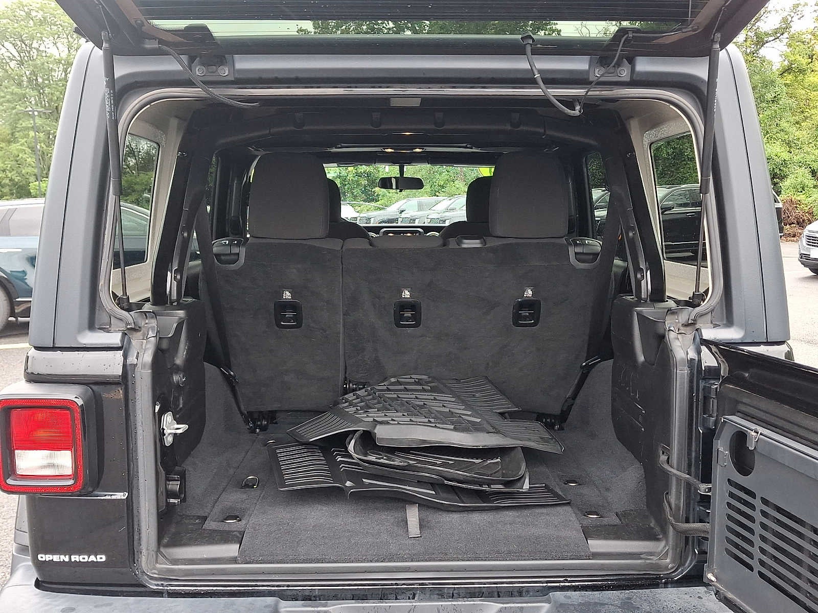 2019 Jeep Wrangler Unlimited Sahara 4x4