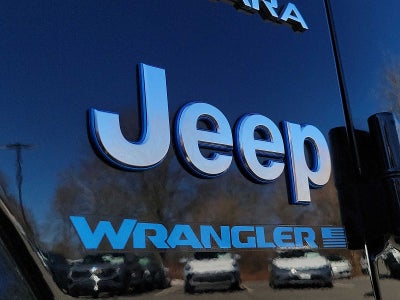 2023 Jeep Wrangler 4xe Sahara 4x4