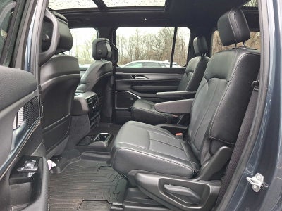 2023 Jeep Wagoneer Series II Carbide 4x4