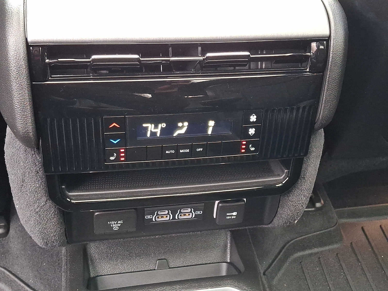 2023 Jeep Wagoneer Series II Carbide 4x4