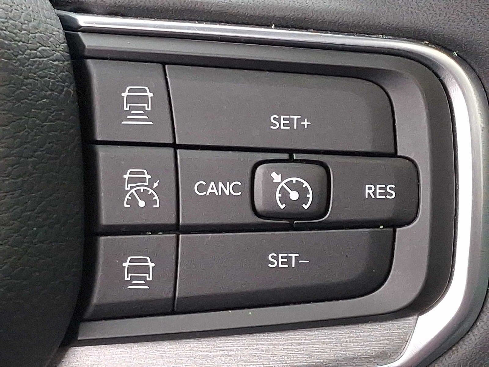 2023 Jeep Wagoneer Series II Carbide 4x4