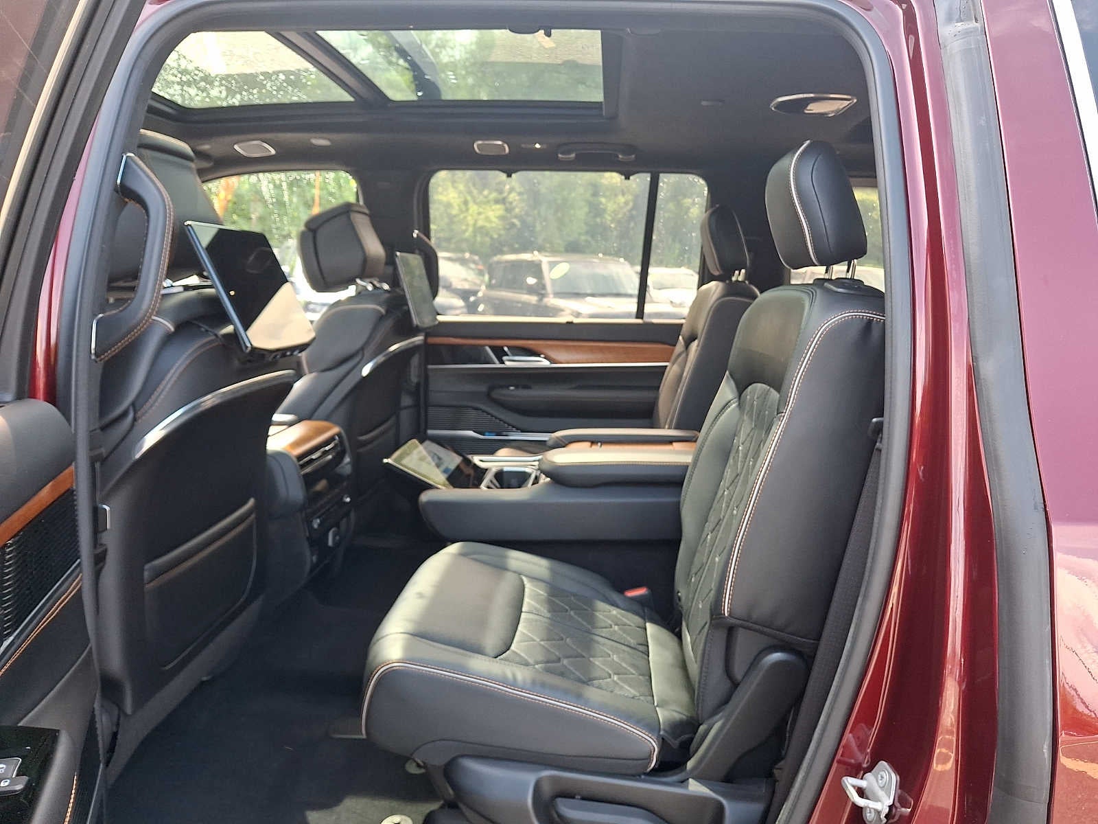 2022 Jeep Grand Wagoneer Series III 4x4