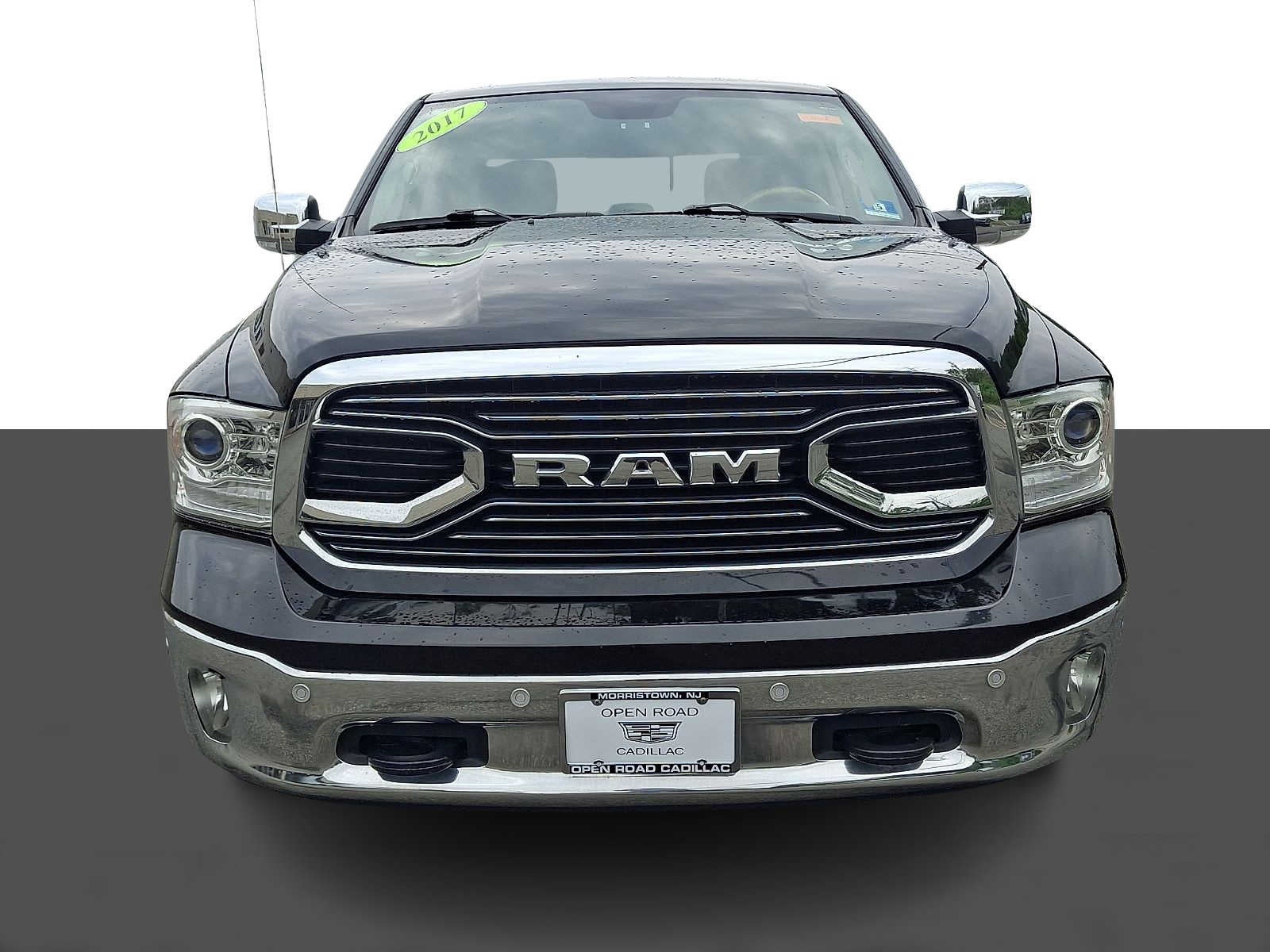 2017 RAM 1500 Longhorn 4x4 Crew Cab 57 Box