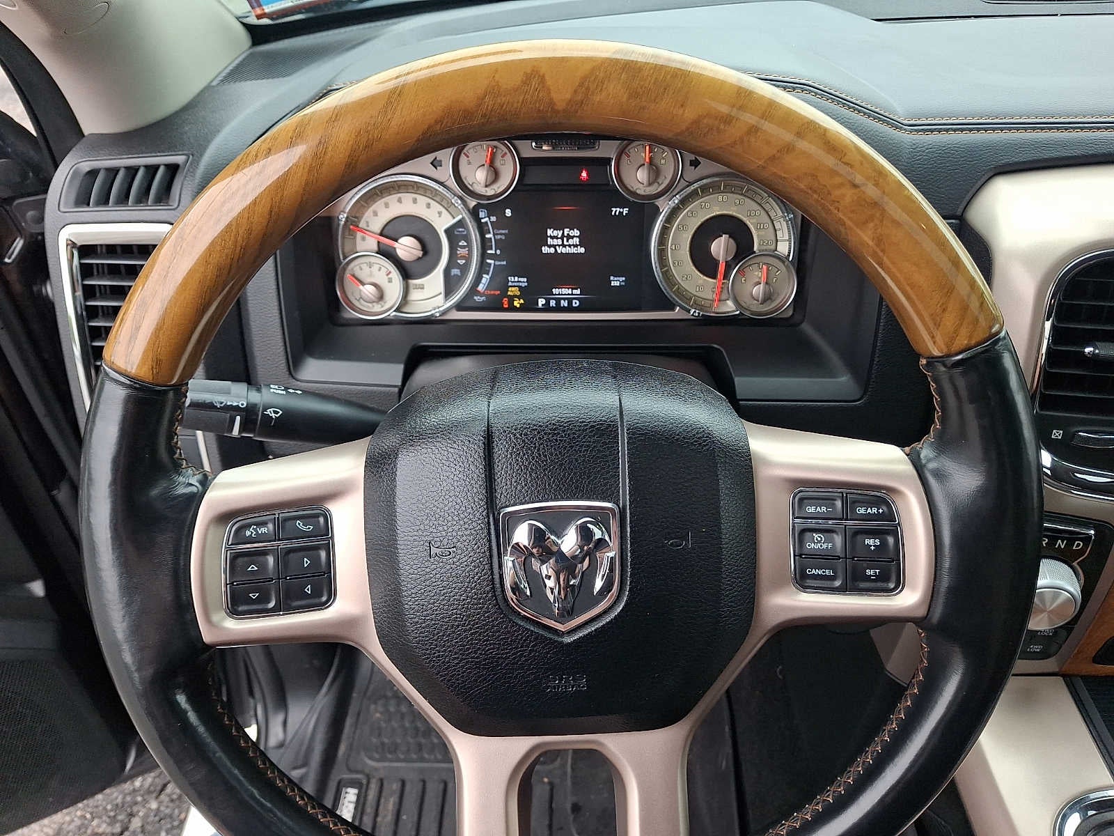 2017 RAM 1500 Longhorn 4x4 Crew Cab 57 Box