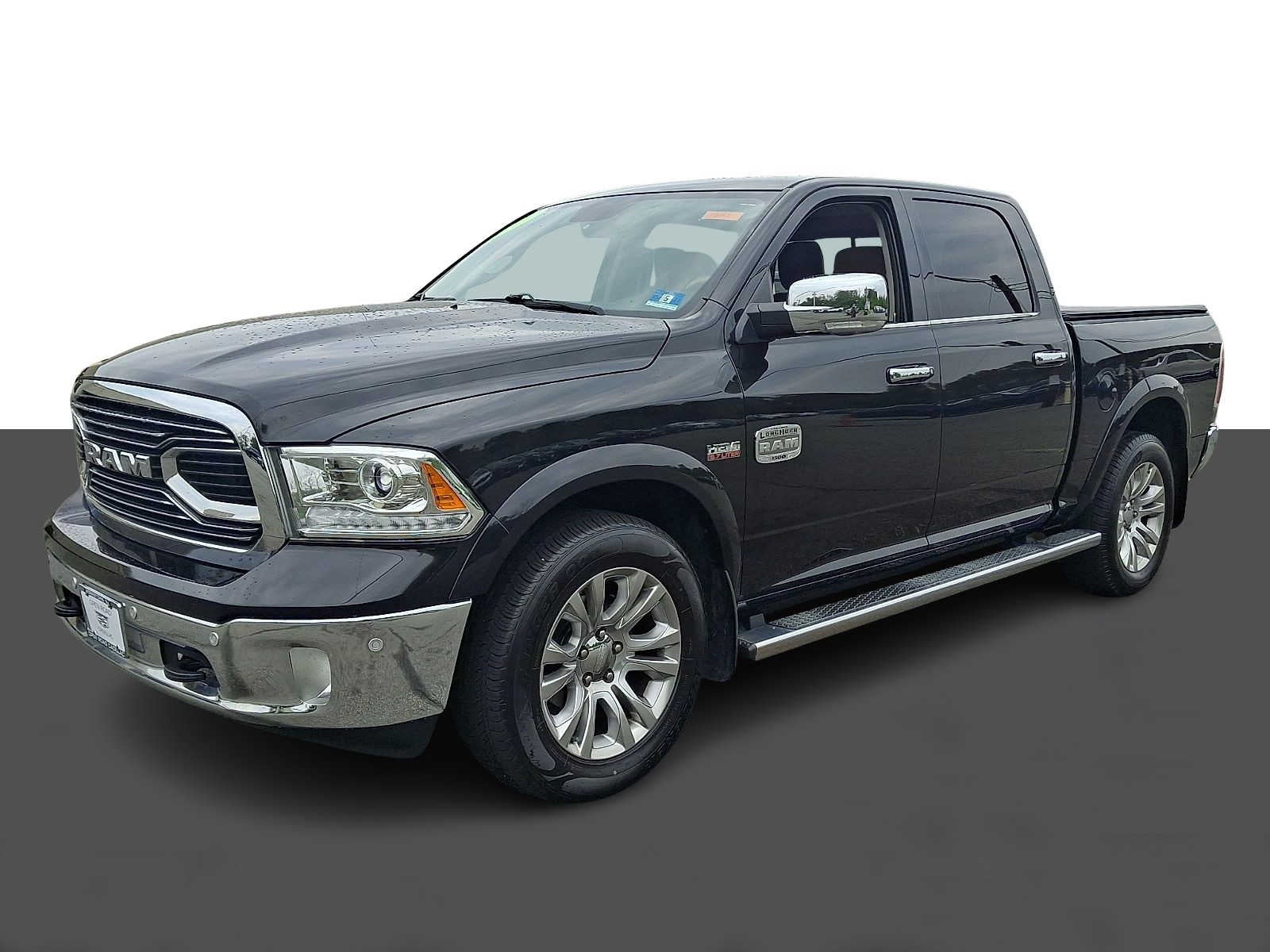 2017 RAM 1500 Longhorn 4x4 Crew Cab 57 Box