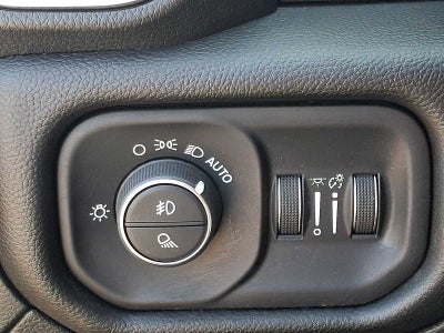 2025 RAM 1500 Big Horn 4x4 Crew Cab 57 Box